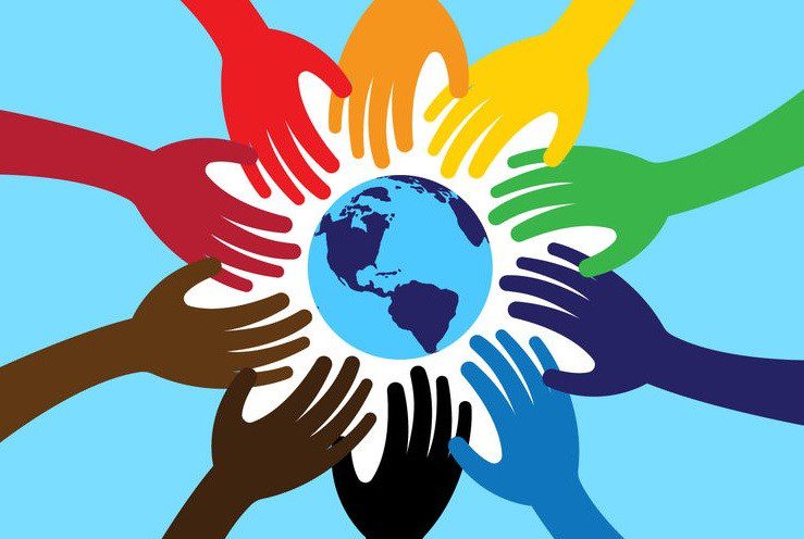 world-picture-with-coloured-hands-